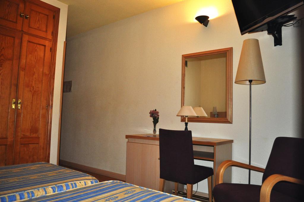 Hotel Espana Guadalajara Szoba fotó